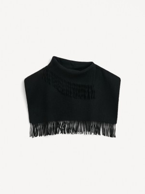 By Malene Birger Turtla Wool Fringe Bib Sjaals Zwart | NL_BB68256